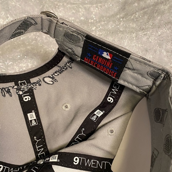 Boston Red Sox 2018 World Series hat 9TWENTY - Picture 10 of 13